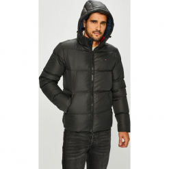 Tommy Jeans - Kurtka puchowa. Kurtki męskie marki Tommy Jeans. W wyprzedaży za 699.90 zł.