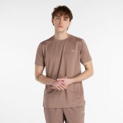 Koszulka męska New Balance MT41222EAS – brązowa. Brązowe t-shirty sportowe męskie New Balance, m, bez wzorów, z materiału, sportowe, bez ramiączek. Za 149.99 zł.