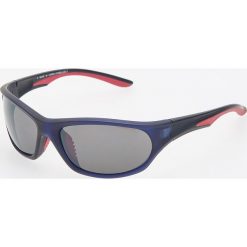 Okulary przeciwsłoneczne - Czerwony. Okulary przeciwsłoneczne męskie marki Reserved. Za 39.99 zł.