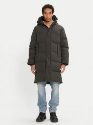Mustang Płaszcz zimowy Leroy 1015611 Czarny Regular Fit. Czarne kurtki męskie Mustang, na zimę, m, bez wzorów, z syntetyku, bez kaptura. Za 539.99 zł.