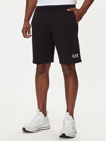 EA7 Emporio Armani Szorty sportowe 8NPS65 PJVRZ 1200 Czarny Regular Fit. Czarne szorty sportowe męskie EA7 Emporio Armani, bez wzorów, z bawełny, sportowe. Za 229.99 zł.
