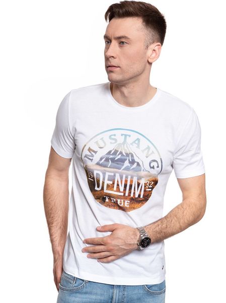 KOSZULKA MUSTANG Alex C Print 1010125 2045. T-shirty męskie Mustang, xl, bez wzorów, bez kołnierzyka, bez ramiączek. Za 69.99 zł.