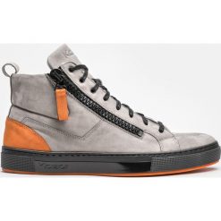 Szare sneakersy męskie. Buty sportowe na co dzień męskie marki Kazar. Za 549.00 zł.