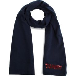 Szal TOMMY HILFIGER - Patch Knit Scarf AW0AW06200 413. Szaliki męskie Tommy Hilfiger. W wyprzedaży za 219.00 zł.