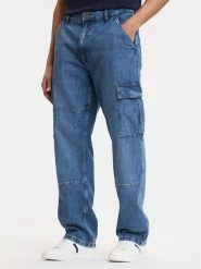 Guess Jeans Jeansy M5RA88 D5M53 Niebieski Relaxed Fit. Niebieskie jeansy męskie Guess Jeans, z aplikacjami, z bawełny. Za 479.99 zł.