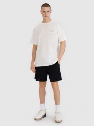 4F Spodenki dresowe męskie - czarne S. Czarne szorty męskie 4f, bez wzorów, z bawełny, sportowe. Za 99.99 zł.