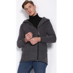 Szara Bluza Favorite. Bluzy z kapturem męskie marki Born2be. Za 19.99 zł.