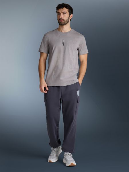 4F T-shirt regular z nadrukiem męski - szary S. Szare t-shirty męskie 4f, m, bez wzorów, bez kołnierzyka, bez ramiączek. W wyprzedaży za 69.99 zł.