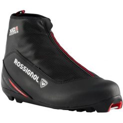 Buty do nart biegowych dla dorosłych ROSSIGNOL X-1 Ultra styl klasyczny. Czarne buty do biegania męskie Rossignol, na zimę, bez wzorów, bez zapięcia, narciarskie. Za 399.99 zł.