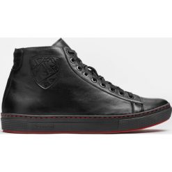 Czarne trampki męskie. Buty sportowe na co dzień męskie marki Kazar. Za 499.00 zł.