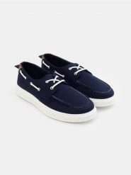 Mokasyny - granatowy. Niebieskie mokasyny męskie Sinsay, bez zapięcia. Za 69.99 zł.