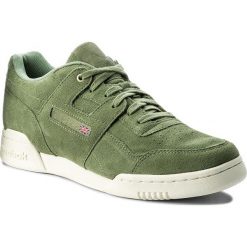 Buty Reebok - Workout Plus Mcc CM9304 Manila/Chalk. Zielone buty sportowe na co dzień męskie Reebok, z materiału, klasyczne. W wyprzedaży za 269.00 zł.
