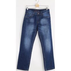 Granatowe Jeansy Until. Jeansy męskie marki Born2be. Za 34.99 zł.