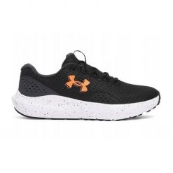 Buty do biegania męskie Under Armour UACHARGEDSURGE3027000004. Czarne buty do biegania męskie Under Armour, bez wzorów, z materiału, bez zapięcia, do biegania. Za 180.99 zł.