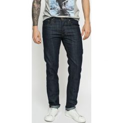 Lee - Jeansy Daren Rinse. Jeansy męskie marki Lee. W wyprzedaży za 259.90 zł.