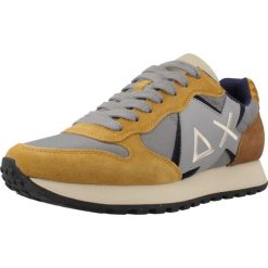 Buty SUN68 JAKI WINTER Jasnobrązowy. Brązowe buty trekkingowe męskie SUN68, bez wzorów, ze skóry, bez zapięcia, trekkingowe. Za 286.99 zł.