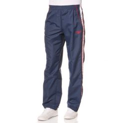 Spodnie funkcyjne w kolorze granatowym. Długie spodnie sportowe męskie marki SPEEDO. W wyprzedaży za 95.95 zł.