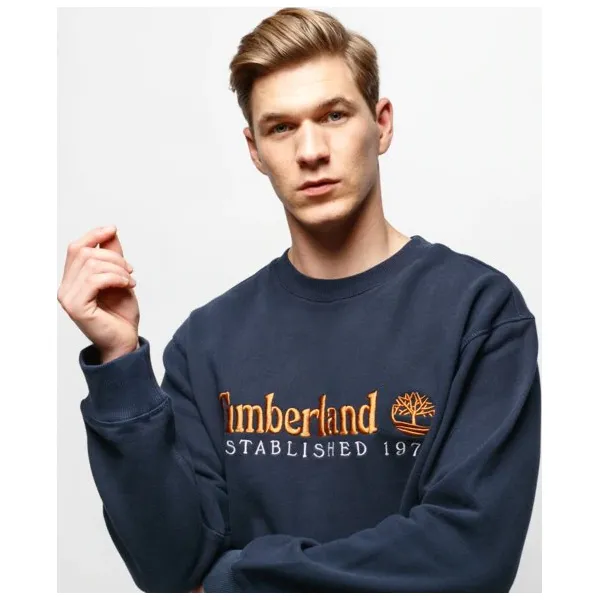 Timberland Bluza Outdoor Archive Crew , granatowy, rozmiar S. Niebieskie bluzy nierozpinane męskie Timberland, m, z aplikacjami, z bawełny, klasyczne, bez ramiączek, bez kaptura. Za 399.99 zł.