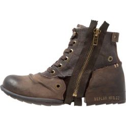 Replay CLUTCH Botki sznurowane dark brown. Buty zimowe męskie marki Replay. W wyprzedaży za 623.20 zł.