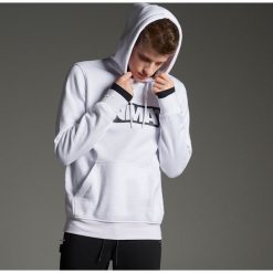 Bluza z dużym nadrukiem na plecach kolekcja M2A - Biały. Bluzy nierozpinane męskie marki Cropp. Za 119.99 zł.