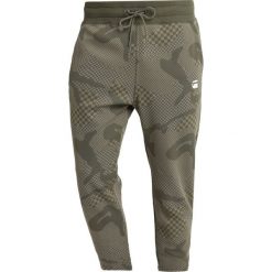 GStar RODIS CAMO CROPPED SW PANT Spodnie treningowe dark shamrock/shamrock. Długie spodnie sportowe męskie marki G-Star. Za 419.00 zł.