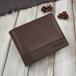 Portfel męski skórzany carbon brązowy RFID Paolo Peruzzi AL-08-BR. Brązowe portfele męskie Paolo Peruzzi, bez wzorów, ze skóry. Za 69.00 zł.