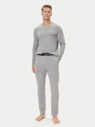 Jack & Jones Piżama Everest 12273632 Szary Standard Fit. Szare piżamy męskie Jack & Jones, m, bez wzorów, z bawełny, bez kołnierzyka, bez ramiączek. Za 159.99 zł.