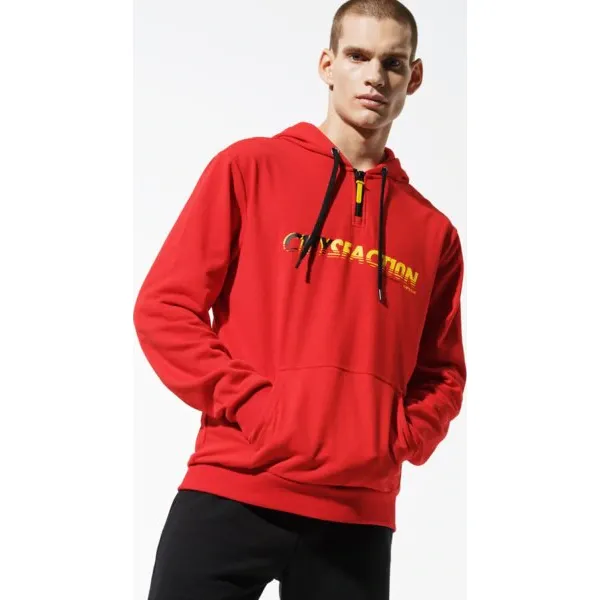 Confront Bluza City Red Hoody , czerwony, rozmiar M. Czerwone bluzy nierozpinane męskie Confront, m, bez wzorów, z bawełny, bez ramiączek, bez kaptura. W wyprzedaży za 119.99 zł.