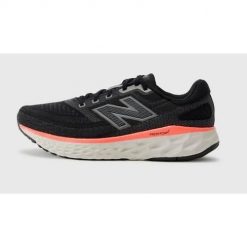 Buty do biegania męskie New Balance Fresh Foam X Evoz V4. Czarne buty do biegania męskie New Balance, bez wzorów, bez zapięcia, do biegania. Za 764.00 zł.