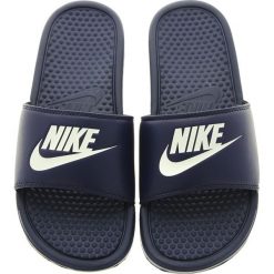 Nike Sportswear - Klapki Benassi. Klapki i japonki męskie Nike Sportswear. Za 79.90 zł.