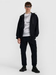 4F Spodnie casual męskie - czarne XXL. Czarne spodnie na co dzień męskie 4f, bez wzorów, z materiału, casualowe. Za 189.99 zł.