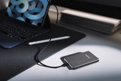 Powerbank Intenso Powerbank MW5000 szary 5000 mAh magnetic wireless. Szare powerbanki Intenso. Za 120.79 zł.