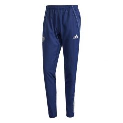 Spodnie dresowe Prematch Arsenal 2025/26. Niebieskie spodnie dresowe męskie ADIDAS, bez wzorów, z dresówki. W wyprzedaży za 246.00 zł.