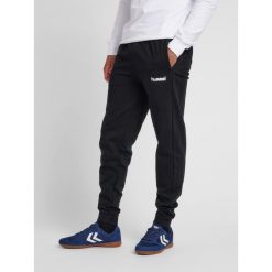 Spodnie dresowe sportowe dla dorosłych Hummel Go Cotton Pant. Czarne szorty sportowe męskie HUMMEL, bez wzorów, z dresówki, sportowe. Za 151.00 zł.