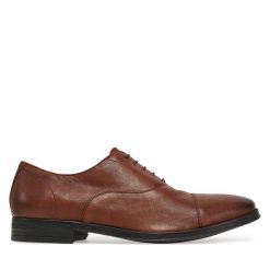 Półbuty Geox. Brązowe eleganckie półbuty męskie Geox, wizytowe, bez obcasa, bez zapięcia. Za 389.99 zł.