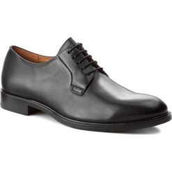 Półbuty GINO ROSSI - Henry MPV844-W72-0900-9900-0 99. Eleganckie półbuty męskie marki Gino Rossi. W wyprzedaży za 399.00 zł.