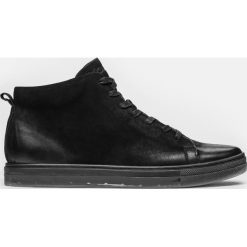 Czarne sneakersy męskie. Buty sportowe na co dzień męskie marki Kazar. Za 499.00 zł.
