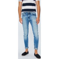 Tommy Jeans - Jeansy Scanton. Niebieskie jeansy męskie Tommy Jeans, z bawełny. Za 399.90 zł.