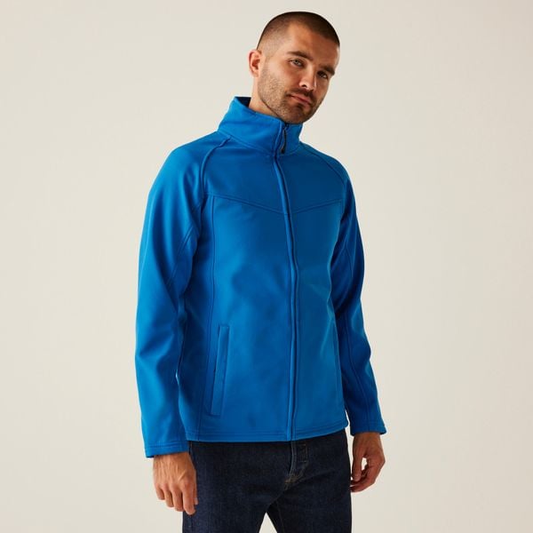 Męska kurtka softshell Uproar. Niebieskie kurtki męskie Regatta, m, bez wzorów, z softshellu, sportowe, bez ramiączek, bez kaptura. Za 209.99 zł.