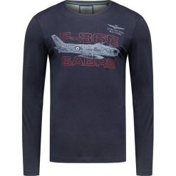 T-shirt AERONAUTICA MILITARE Granatowy. Niebieskie koszulki męskie z długim rękawem Aeronautica Militare, moro, z włoskim kołnierzykiem, z długim rękawem. Za 260.00 zł.