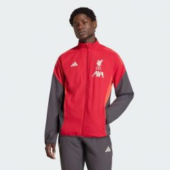 Bluza reprezentacyjna Liverpool FC Tiro 25 Competition. Czerwone bluzy nierozpinane męskie ADIDAS, bez wzorów, sportowe, bez ramiączek, bez kaptura. Za 369.00 zł.