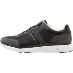 BOSS ATHLEISURE GYM RUNN Sneakersy niskie black. Czarne trampki męskie BOSS ATHLEISURE, z materiału. W wyprzedaży za 575.20 zł.