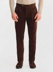 PAKO LORENTE - Brązowe spodnie z zakładkami. Brązowe spodnie na co dzień męskie Pako Lorente, bez wzorów, z bawełny, casualowe. Za 279.99 zł.