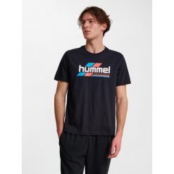 Koszulka Hummel Pulse Graphic. Białe t-shirty sportowe męskie HUMMEL, bez wzorów, sportowe, bez ramiączek. Za 147.00 zł.