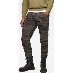 G-Star Raw - Jeansy 5620. Jeansy męskie marki G-Star Raw. W wyprzedaży za 299.90 zł.