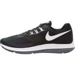 Nike Performance ZOOM WINFLO 4 Obuwie do biegania treningowe black/white/dark grey. Buty do biegania męskie Nike Performance. W wyprzedaży za 356.15 zł.