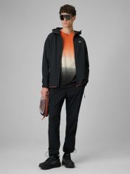 4F Spodnie casual joggery męskie - czarne M. Czarne spodnie na co dzień męskie 4f, bez wzorów, z tkaniny, casualowe. Za 249.99 zł.