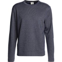 Super.natural VACATION KNIT CREW Bluza dark avio melange. Niebieskie bluzy nierozpinane męskie super.natural, z bawełny. W wyprzedaży za 345.95 zł.
