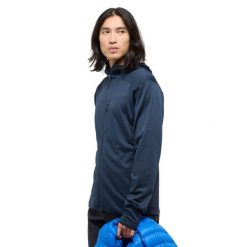 Kurtka z kapturem Haglöfs L.I.M Mid Fast II. Niebieskie kurtki męskie Haglöfs, l, bez wzorów, sportowe, bez ramiączek, z kapturem. W wyprzedaży za 576.10 zł.