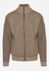 Ciemnobeżowy Kardigan w Jodełkę na Suwak z Polarową Wyściółką Iwedara. Brązowe swetry męskie Born2be, bez wzorów, z jeansu, sportowe, bez kołnierzyka, bez ramiączek. Za 89.99 zł.